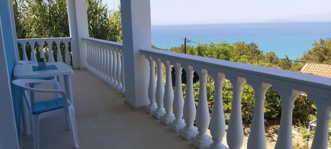 Gikas Apartments アギオス・ステファノス エクステリア 写真