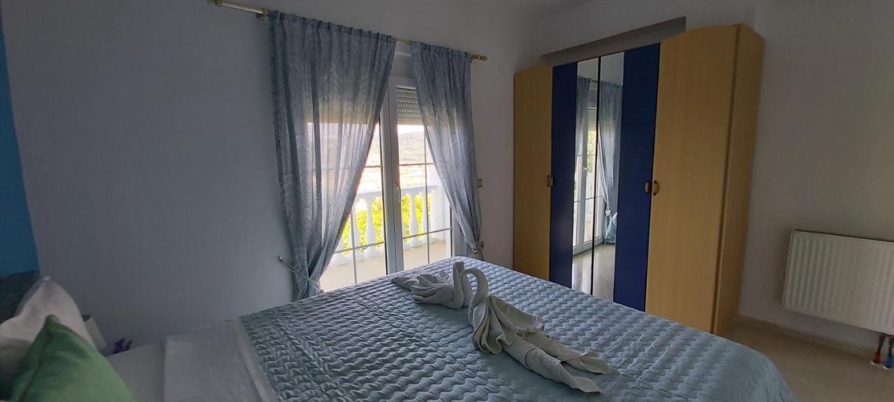 Gikas Apartments アギオス・ステファノス エクステリア 写真